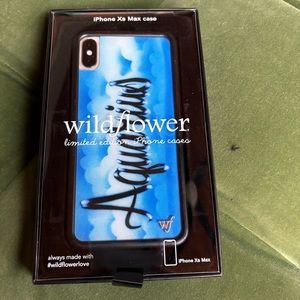 Aquarius XS Max iPhone Wildflower Case*